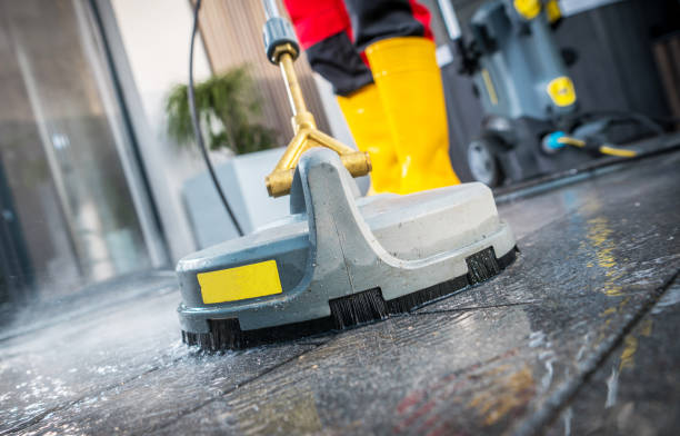 Best Commercial Building Pressure Washing  in Moyie Springs, ID